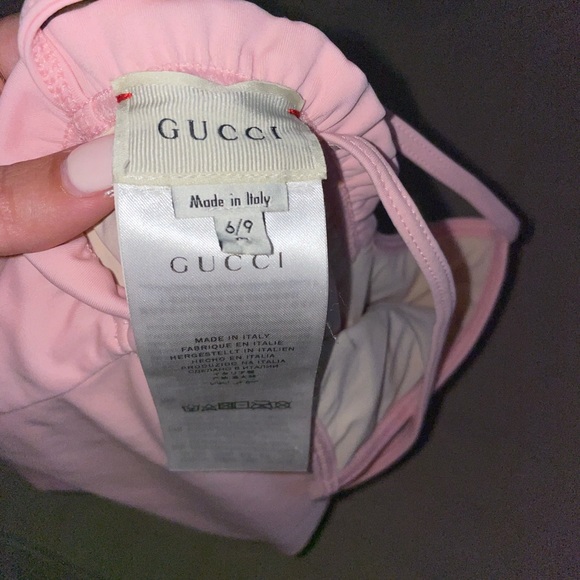Gucci kids swimsuit size 6-9mo - Picture 4 of 4